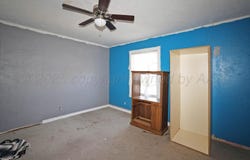 506 E 5TH Street, Sunray, TX 79086-2506