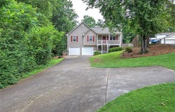 80 BROADLANDS Drive, White, GA 30184