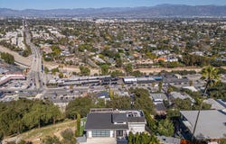 11729 Laurelwood Dr, Studio City, CA 91604