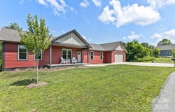 11 South Pine Drive, Weaverville, NC 28787