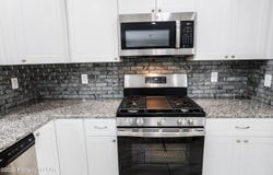 117 Old Boston Road, Jenkins Township, PA 18640