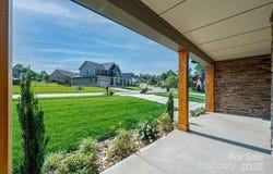 3741 9th Street Court NE, Hickory, NC 28601