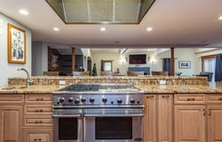 255 Wareham St, Middleboro, MA 02346