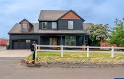 1140 46th Av, Sweet Home, OR 97386