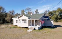 11874 SR 20 W, Clarksville, FL 32430
