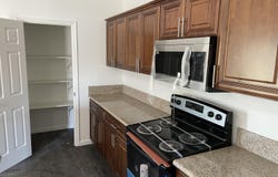 2018 E Seeger Avenue, Visalia, CA 93292