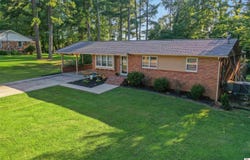 115 Lake Dr, Mayfield, KY 42066