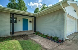 606 Annawood Drive, Yukon, OK 73099