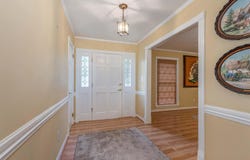 1325 Duntreath Cir, Florence, AL 35630