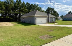 368 FARMINGDALE LANE, HARPERSVILLE, AL 35078