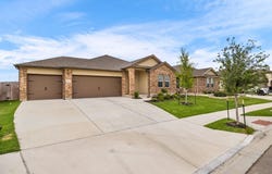 1612 Devine Lake Bnd, Leander, TX 78641
