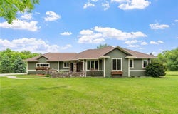 374 Indigo Trail, Troy Twp, WI 54022
