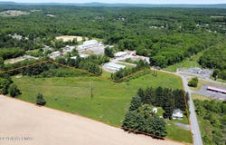 122 Mill Pond Road, Gilbert, PA 18331