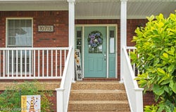 10713 Vintage Creek Dr, Louisville, KY 40299