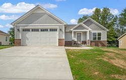 403 Briarcliff Drive, Waterloo, IL 62298