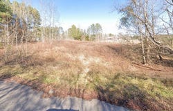 Dutchess Lane, Henderson, NC 27537