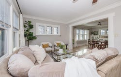 285 Queen Avenue N, Minneapolis, MN 55405