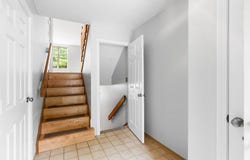 200 Ridgefield Cir, Clinton, MA 01510