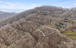 59/61 Running Cedar Drive, Mars Hill, NC 28754