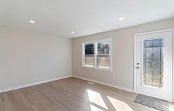 210 N Randolph Avenue, Landrum, SC 29356