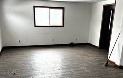 105 Main St., Hanlontown, IA 50444