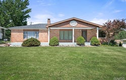 75 Country Life Drive, O'Fallon, MO 63366