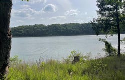 28190 Willow  LN, Eagle Rock, MO 65641