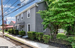 422 N HIGH STREET, DUNCANNON, PA 17020