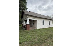 408 N Leach, Watonga, OK 73772