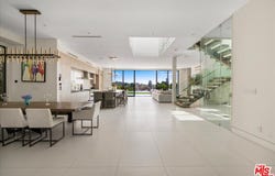 12311 11th Helena Dr, Los Angeles, CA 90049