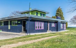 37252 Jefferson Avenue, Harrison Township, MI 48045