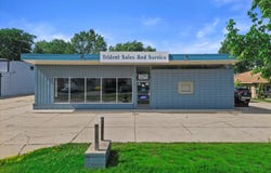 13196 W National Ave, New Berlin, WI 53151