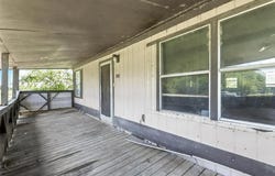 9917 S Hwy 171, Grandview, TX 76050