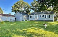 105 E Washington St., Roseville, IL 61473