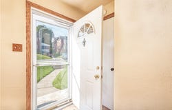 3842 Lawnview Ave, Brentwood, PA 15227
