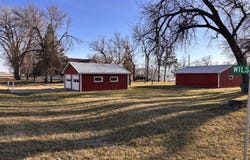 133 Wilsey St, Mchenry, ND 58464