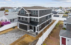 172 Tilton Street, Seabrook, NH 03874
