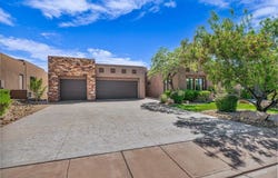 1683 W Red Cloud DR, St George, UT 84770