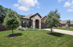 221 Gardenia Drive, Azle, TX 76020