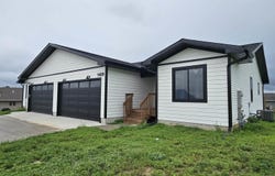 1409 E 10Th Street, Carroll, IA 51401