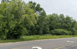 XXX Commonwealth Ave, Duluth, MN 55808