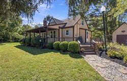 4020 Old 100 Spur, Villa Ridge, MO 63089