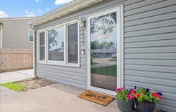 4012 WAKEMAN Drive, COUNCIL BLUFFS, IA 51501