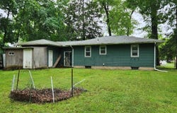 130 Mountain Pkwy, Green Brook Twp., NJ 08812-2217