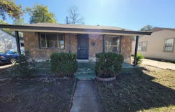 2326 Basse Rd, San Antonio, TX 78213