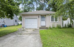 3105 Pocahontas Avenue, Point Pleasant, NJ 08742
