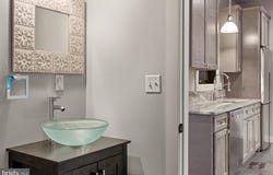 10 MCCREADY ALLEY, LAMBERTVILLE, NJ 08530