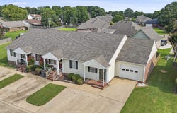 2910 E Moore Avenue, Searcy, AR 72143