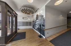 222 N Central St, Knoxville, TN 37917