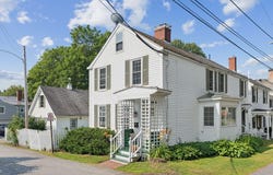 26 Grove Street, Bath, ME 04530